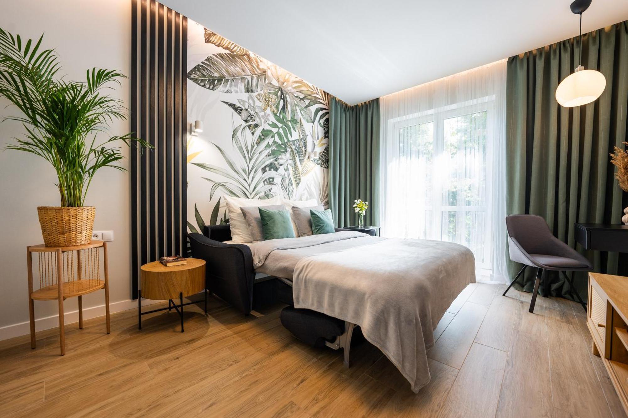 Good Things Near Center Ceglana Street & Parking - Blisko Szpitali Okulistyka Euromedic Mswia
